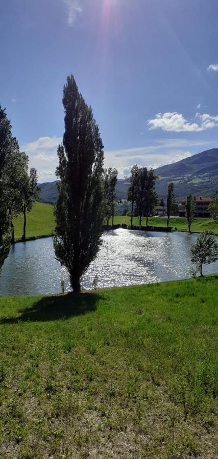 Appartamenti Cenni - Relais Su Lago Varsi Exterior foto