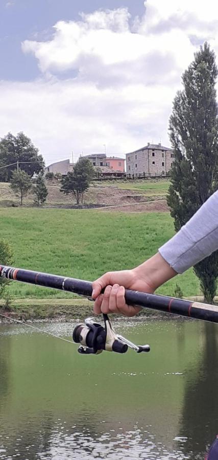 Appartamenti Cenni - Relais Su Lago Varsi Exterior foto
