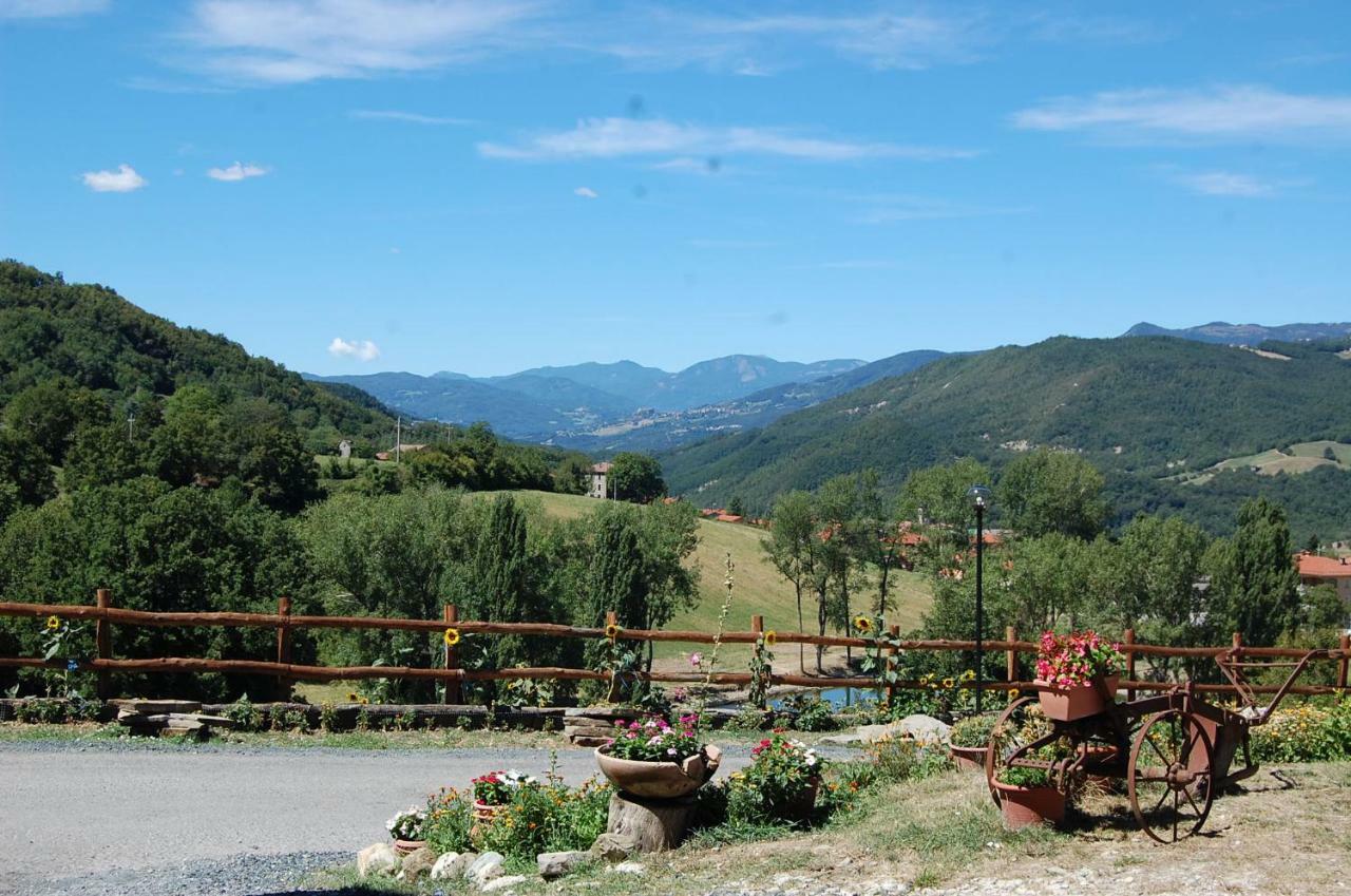 Appartamenti Cenni - Relais Su Lago Varsi Exterior foto