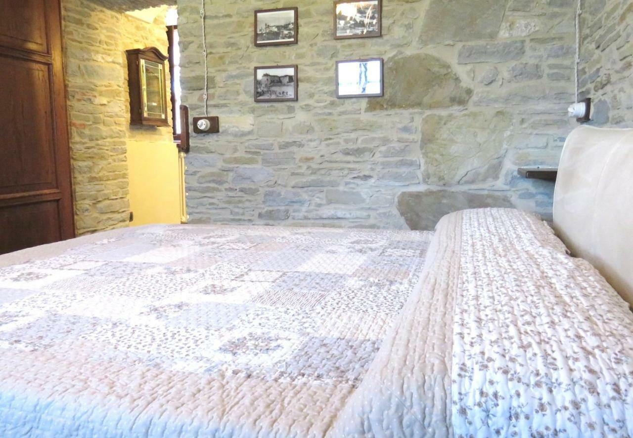 Appartamenti Cenni - Relais Su Lago Varsi Exterior foto